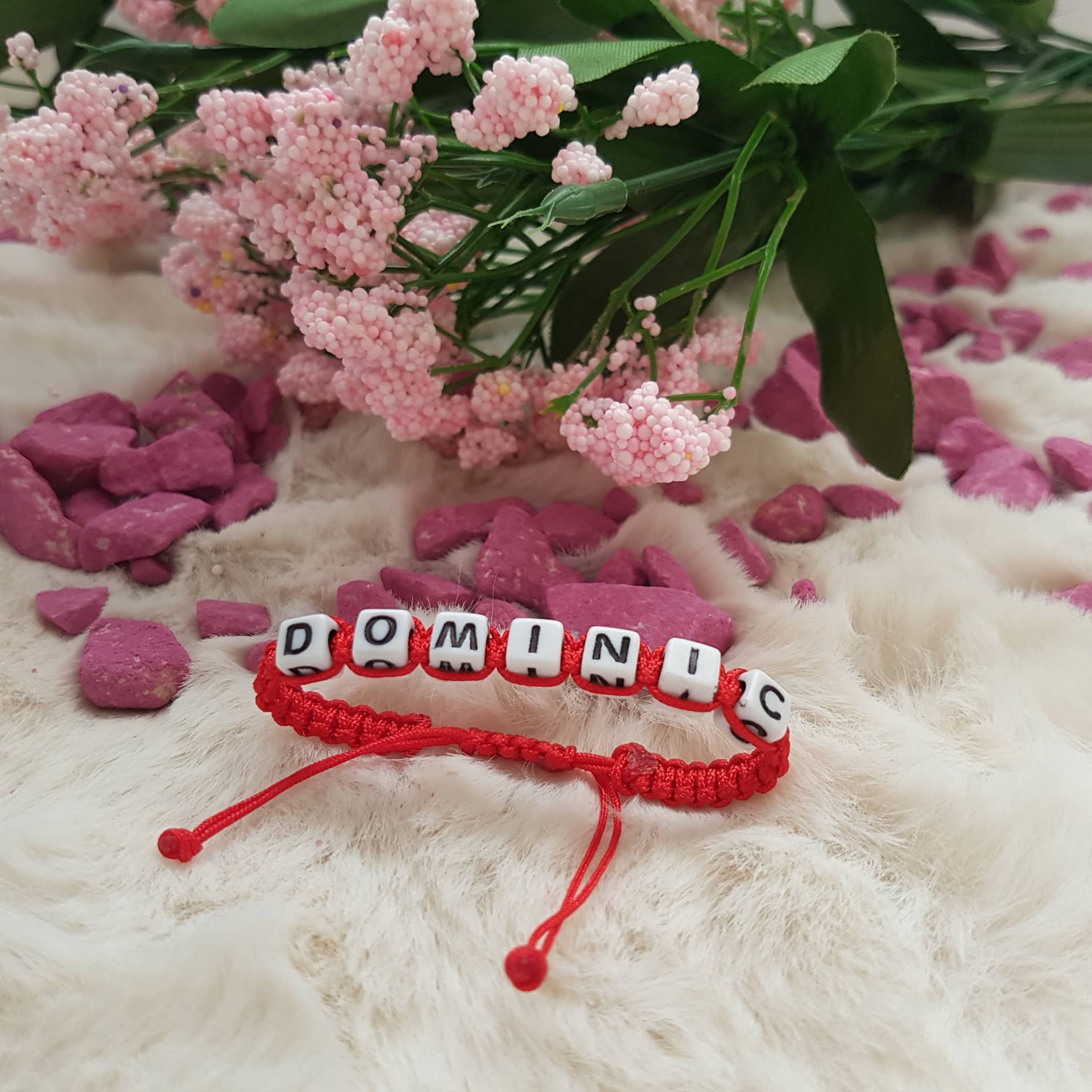 Name bracelet, 6mm plastic beads